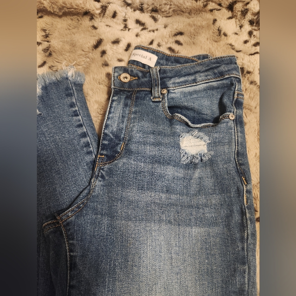 Special A Flared Jeans - Picture 3 of 12